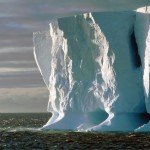 "Formation of giant icebergs is a process typical to ice shelves in Antarctica. A new study indicates that an abrupt increase of basal melting may cause a substantial thinning and calving of the Filchner-Ronne Ice Shelf in the Weddell Sea during the 21st century." Credit: Ralph Timmermann, Alfred Wegener Institute