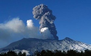 ruapehu erupting