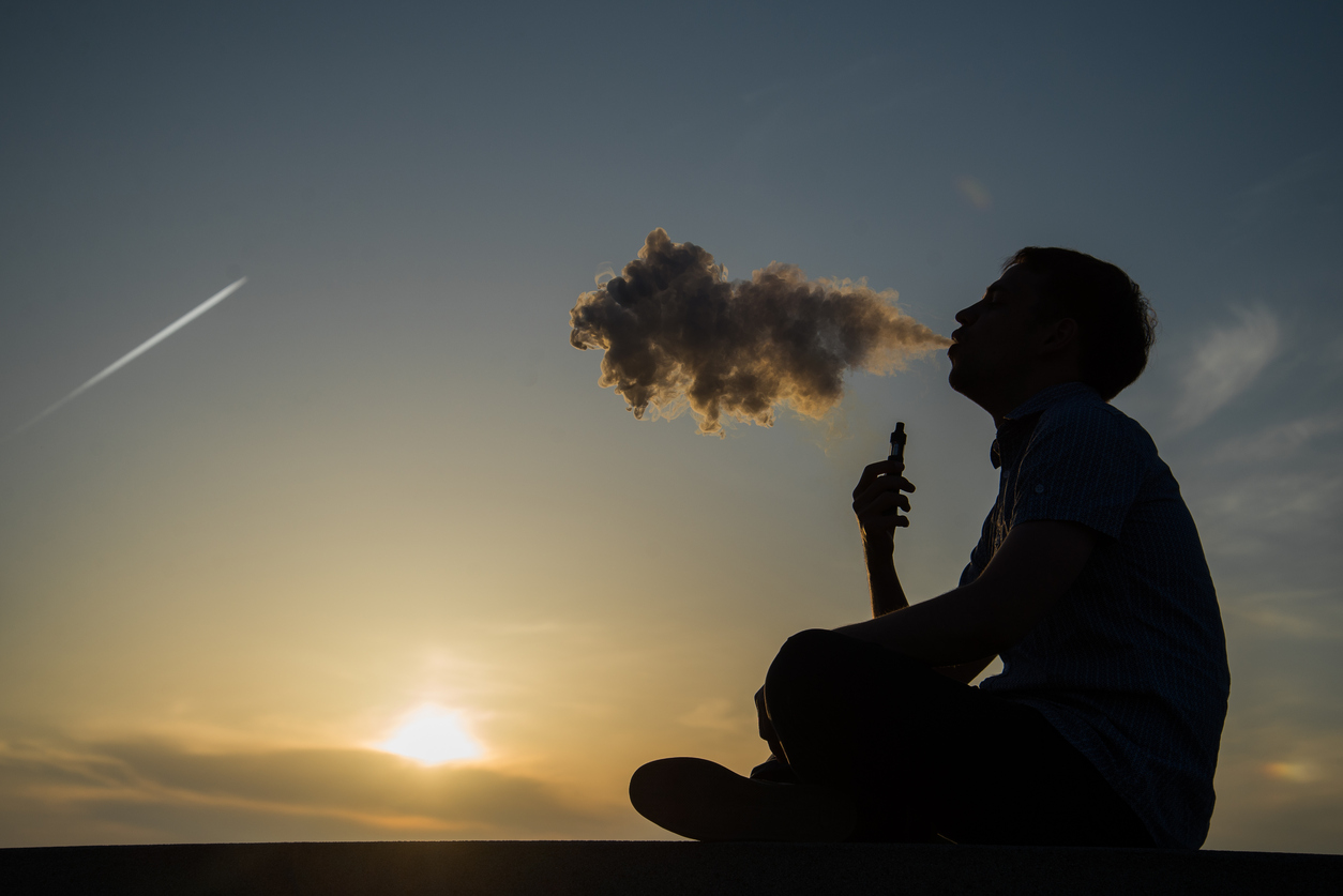 Should vaping, snus and heat-not-burn tobacco devices be legalised?  – Expert reaction