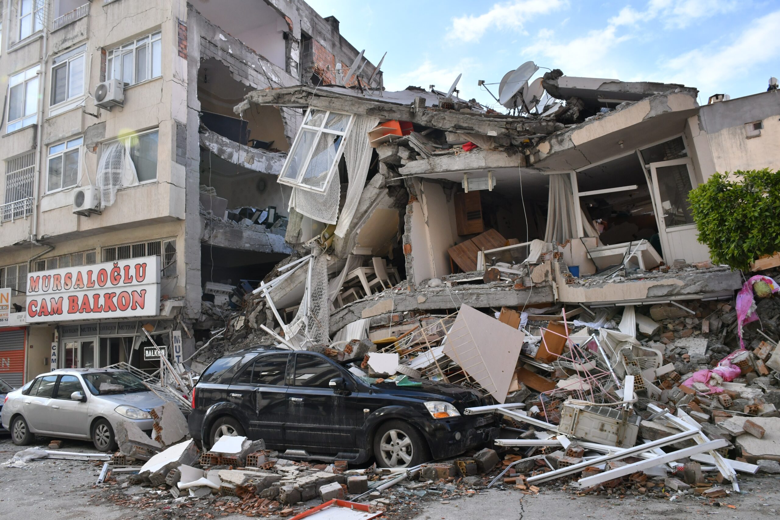 Improving large earthquake forecasting – Expert Reaction